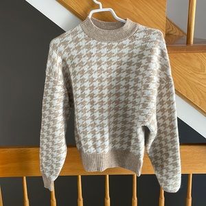 H&M sweater